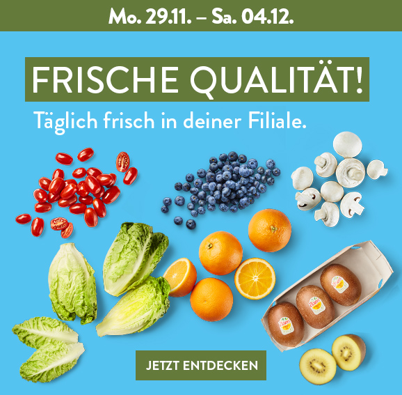 Heidelbeeren, Kulturchampignons und weiteres Obst & Gemüse auf blauem Hintergrund erhältlich in deiner Filiale ab Mo 29.11.